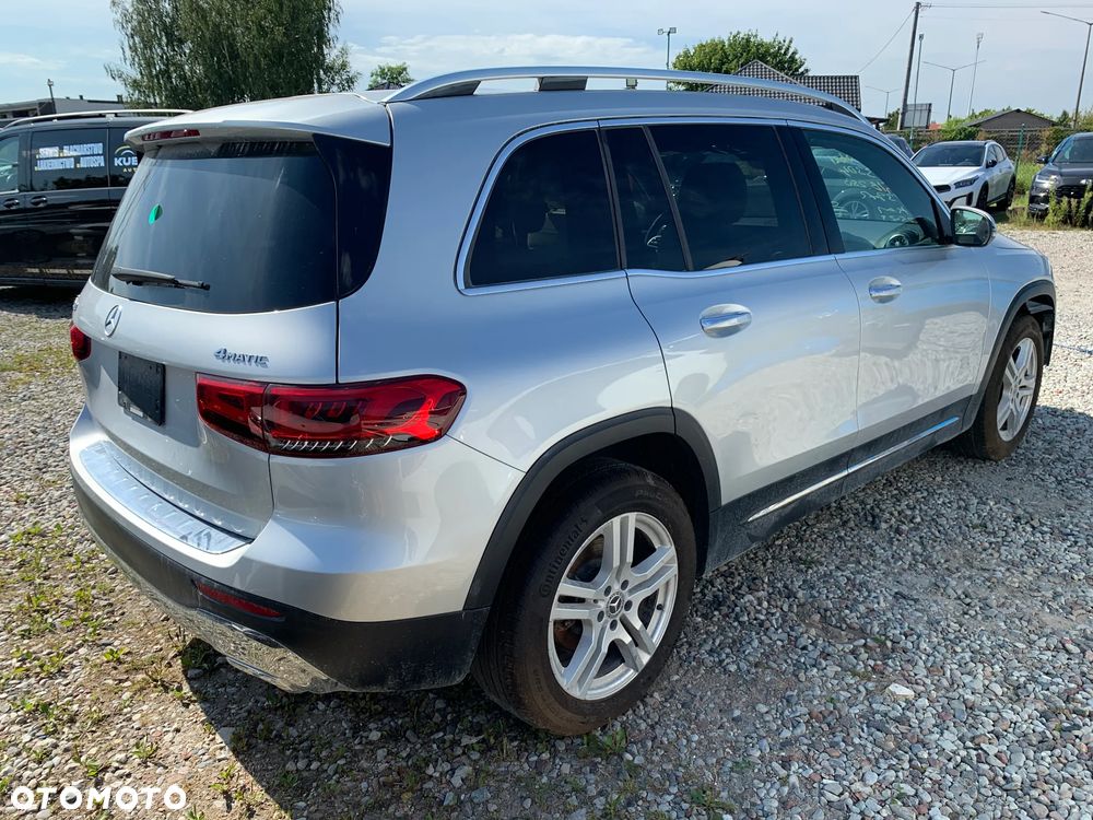 Mercedes-Benz GLB 250 4-Matic 8G-DCT - 4