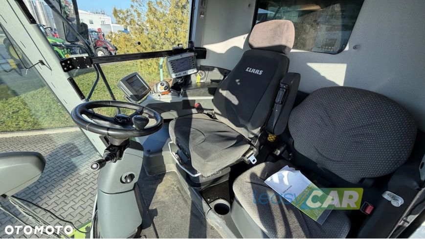 Claas Lexion 770 Terra Trac wyposażony w Header Vario 1230 12,27m - 19