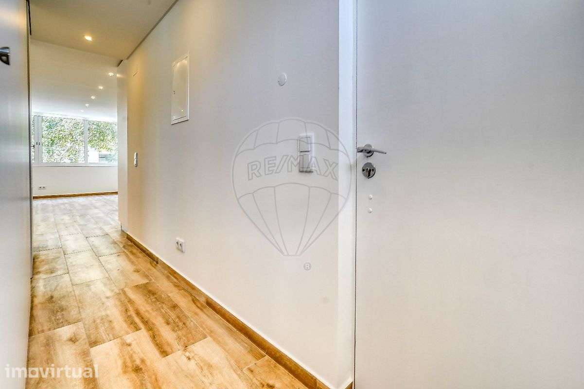 Apartamento T0 para arrendamento - Grande imagem: 4/15
