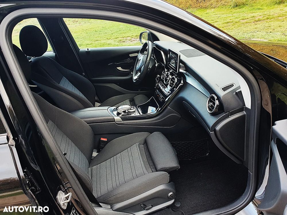 Mercedes-Benz GLC 350 e 4Matic 7G-TRONIC - 11