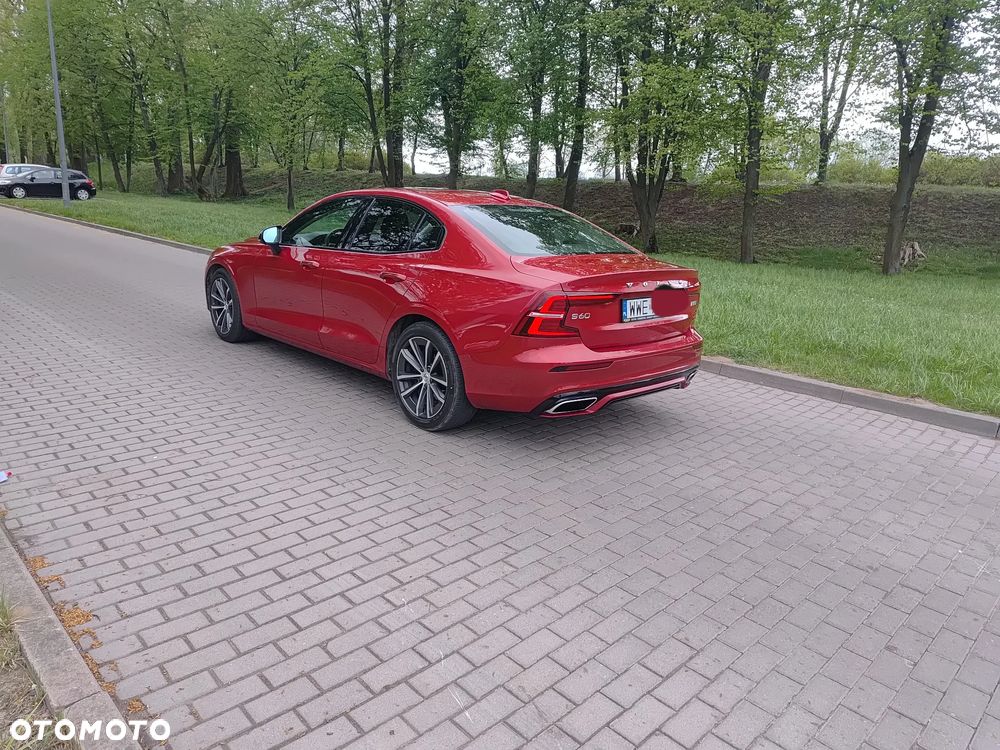 Volvo S60 T5 Drive-E R-Design Momentum - 5