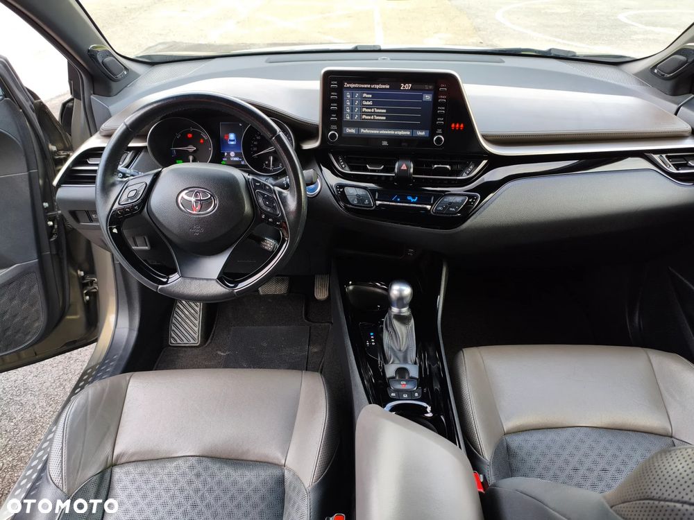 Toyota C-HR 2.0 Business-Edition - 26