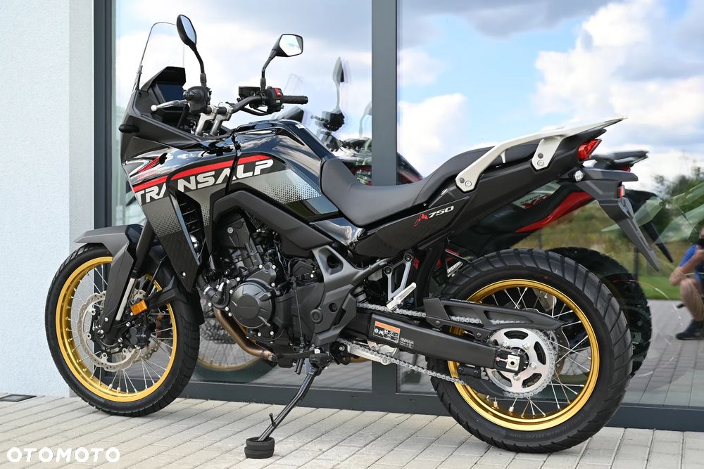 Honda Transalp - 40