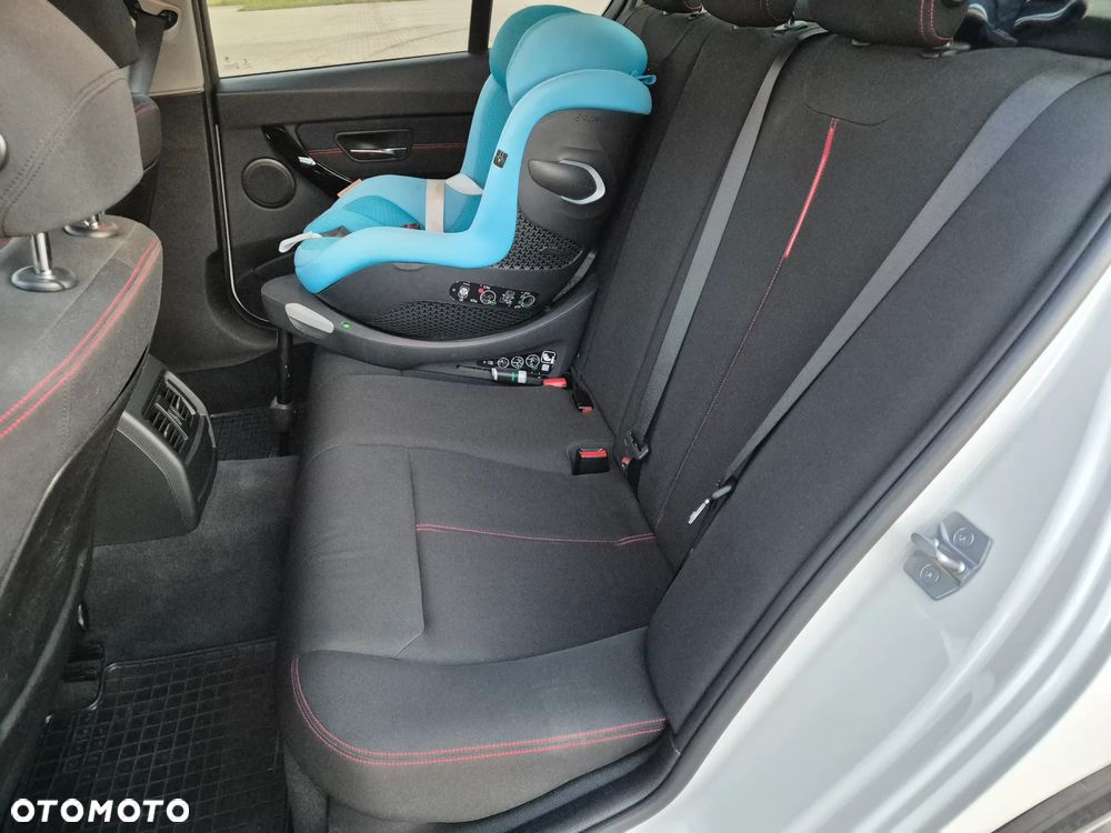 BMW Seria 3 - 25
