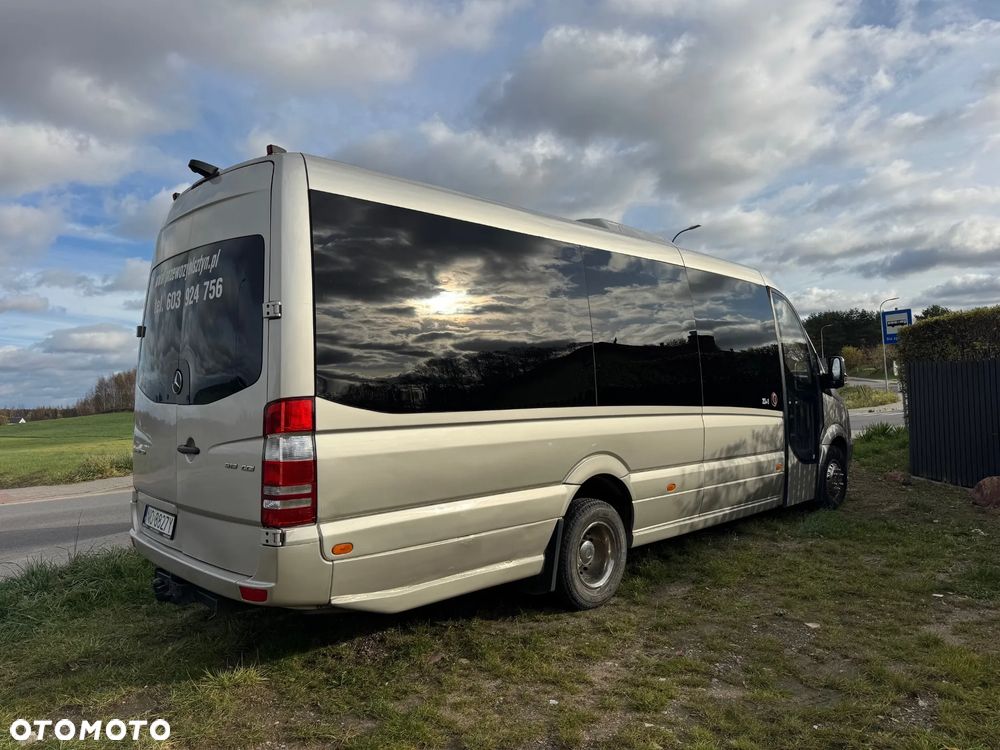 Mercedes-Benz Sprinter - 5