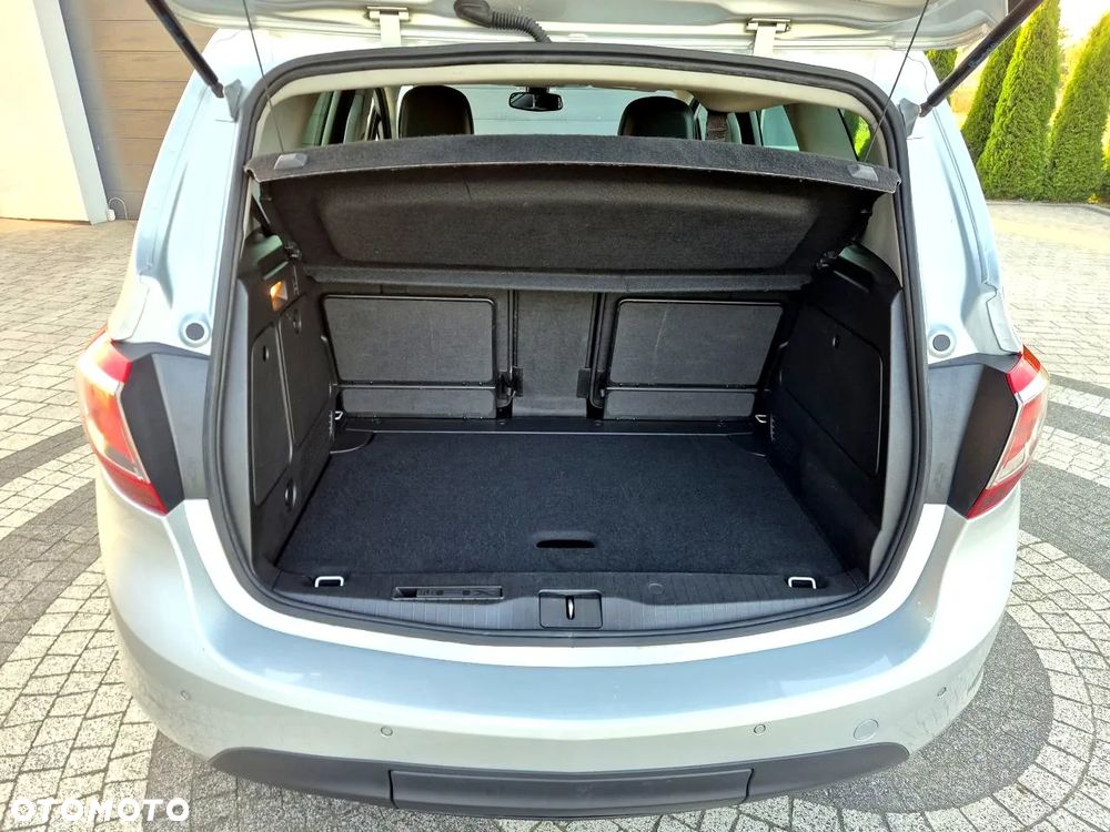 Opel Meriva - 33