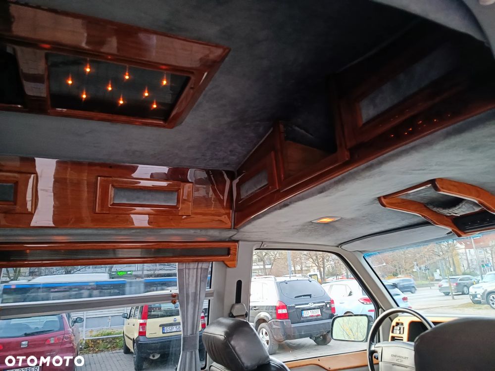 Chevrolet Astro - 23