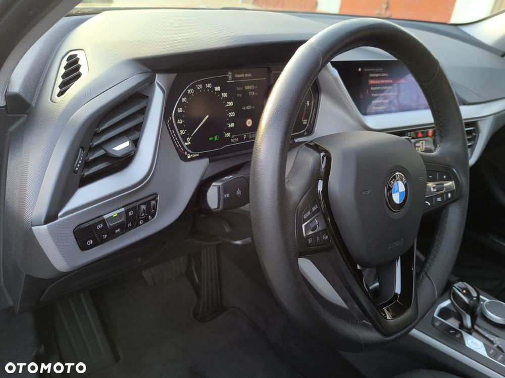 BMW Seria 1 118d - 8