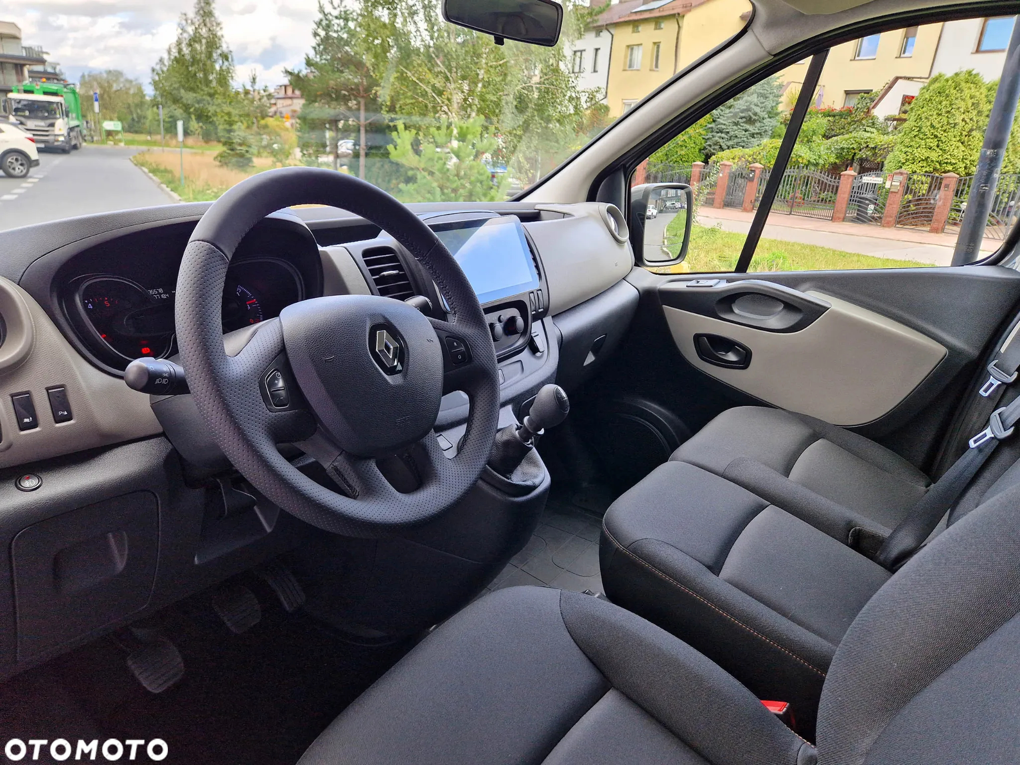 Renault Trafic Grand SpaceClass 1.6 dCi - 19