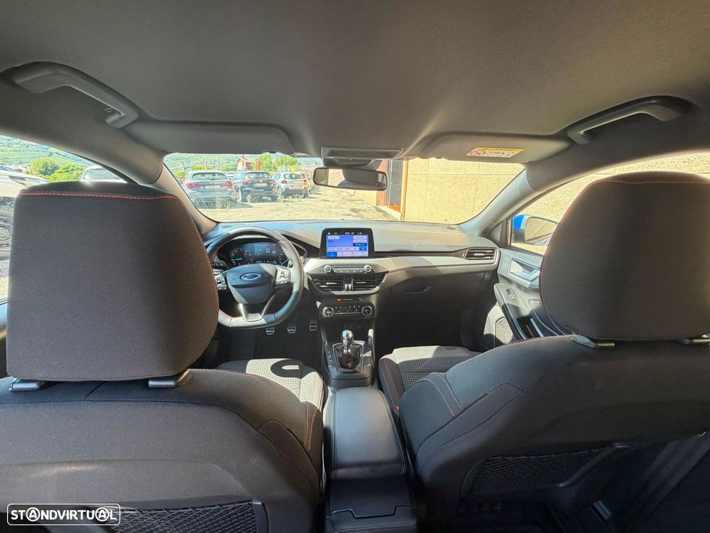 Ford Focus 1.0 EcoBoost MHEV Active - 10