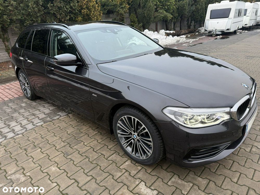 BMW Seria 5 520d Sport - 6