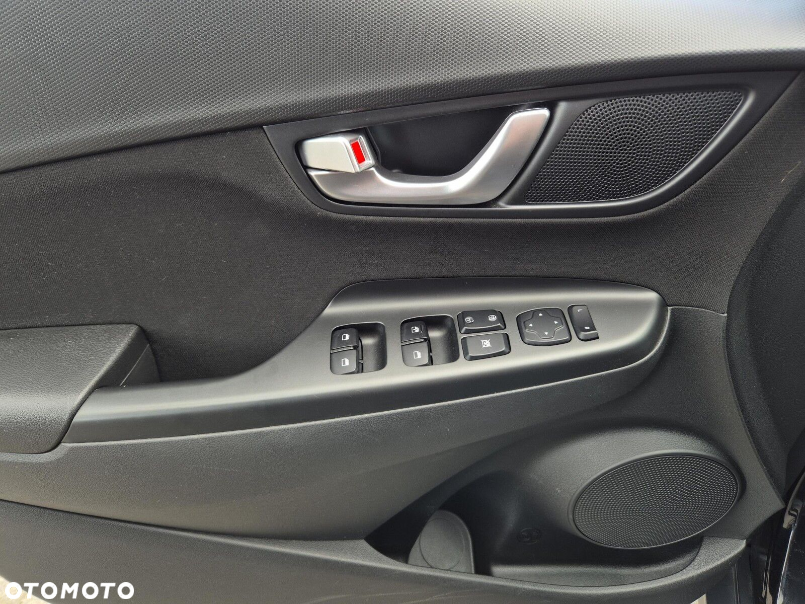 Hyundai Kona 1.0 T-GDI Smart DCT - 13