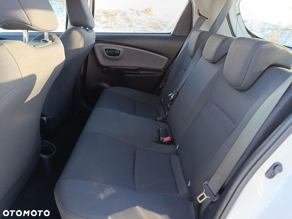 Toyota Yaris - 14