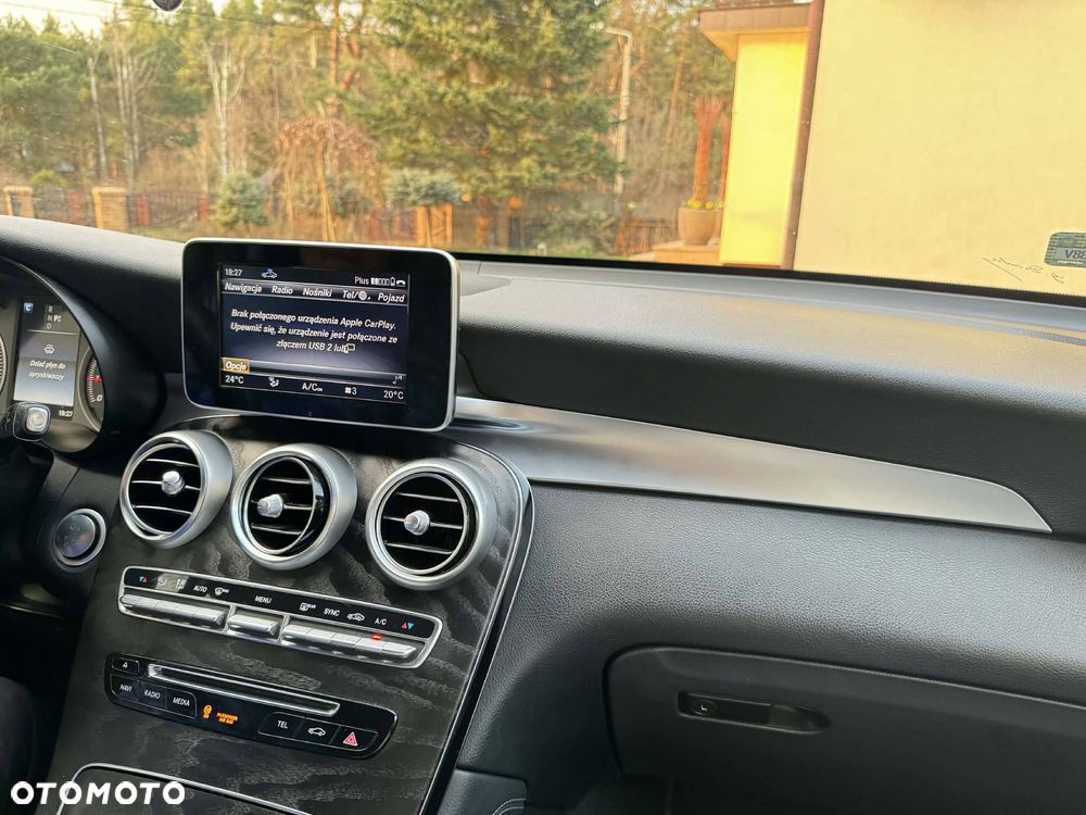Mercedes-Benz GLC 250 4-Matic - 22