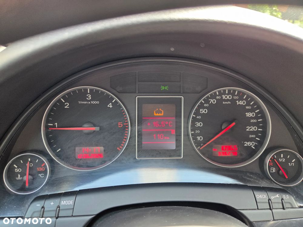 Audi A4 Avant - 13