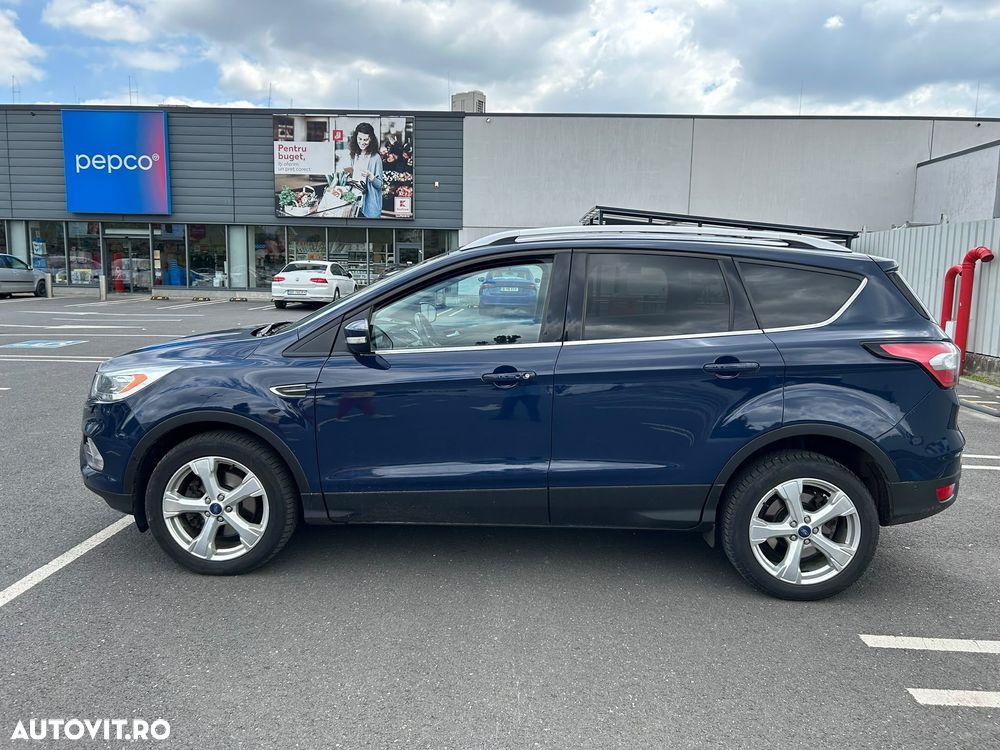 Ford Kuga - 2
