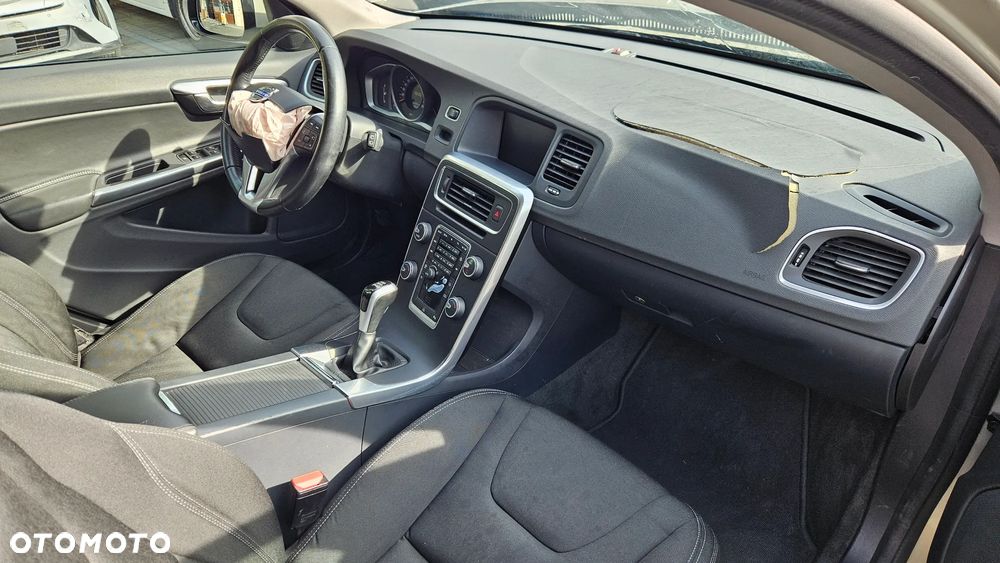 Volvo V60 - 14