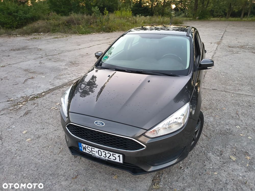 Ford Focus 1.6 Trend - 22