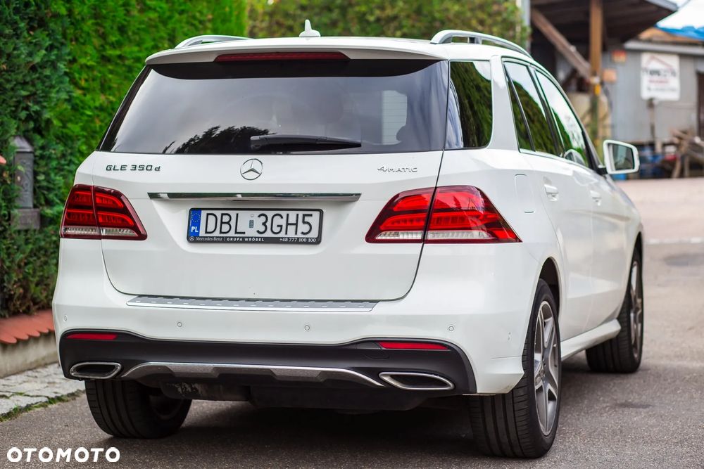 Mercedes-Benz GLE 350 d 4-Matic - 4