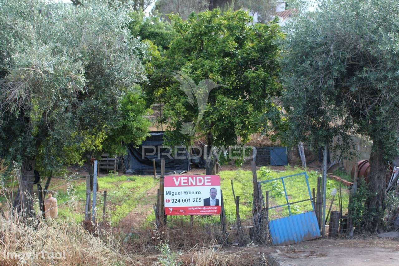 Terreno urbano com 517.5, m2 - Grande imagem: 4/29