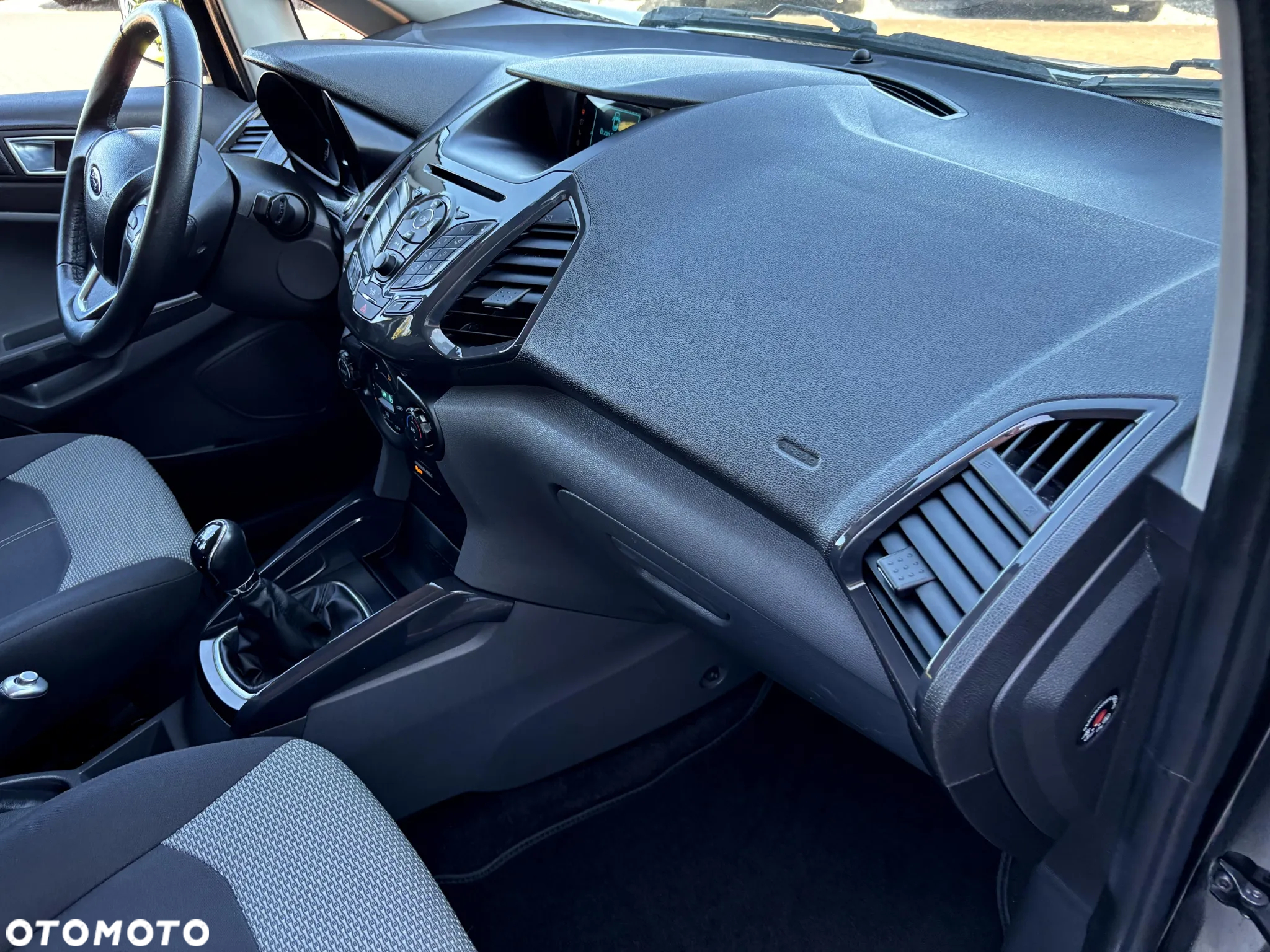 Ford EcoSport 1.0 EcoBoost - 22