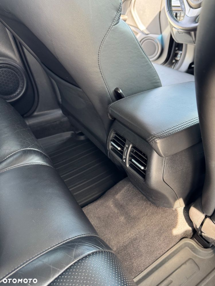 Honda Accord 2.4 Executive Nav+ACC+LKAS - 24