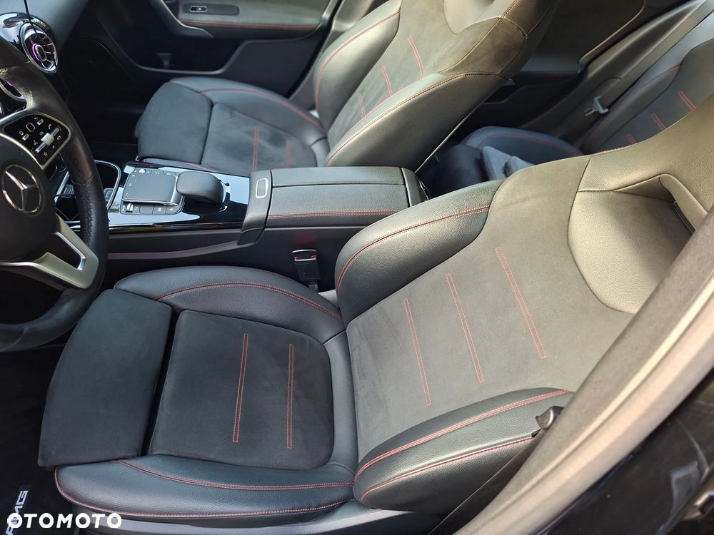 Mercedes-Benz Klasa A 250 4Matic 7G-DCT AMG Line - 11