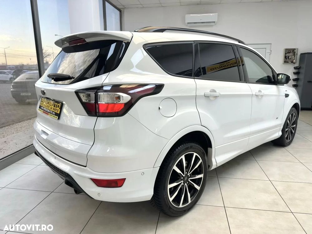 Ford Kuga - 3