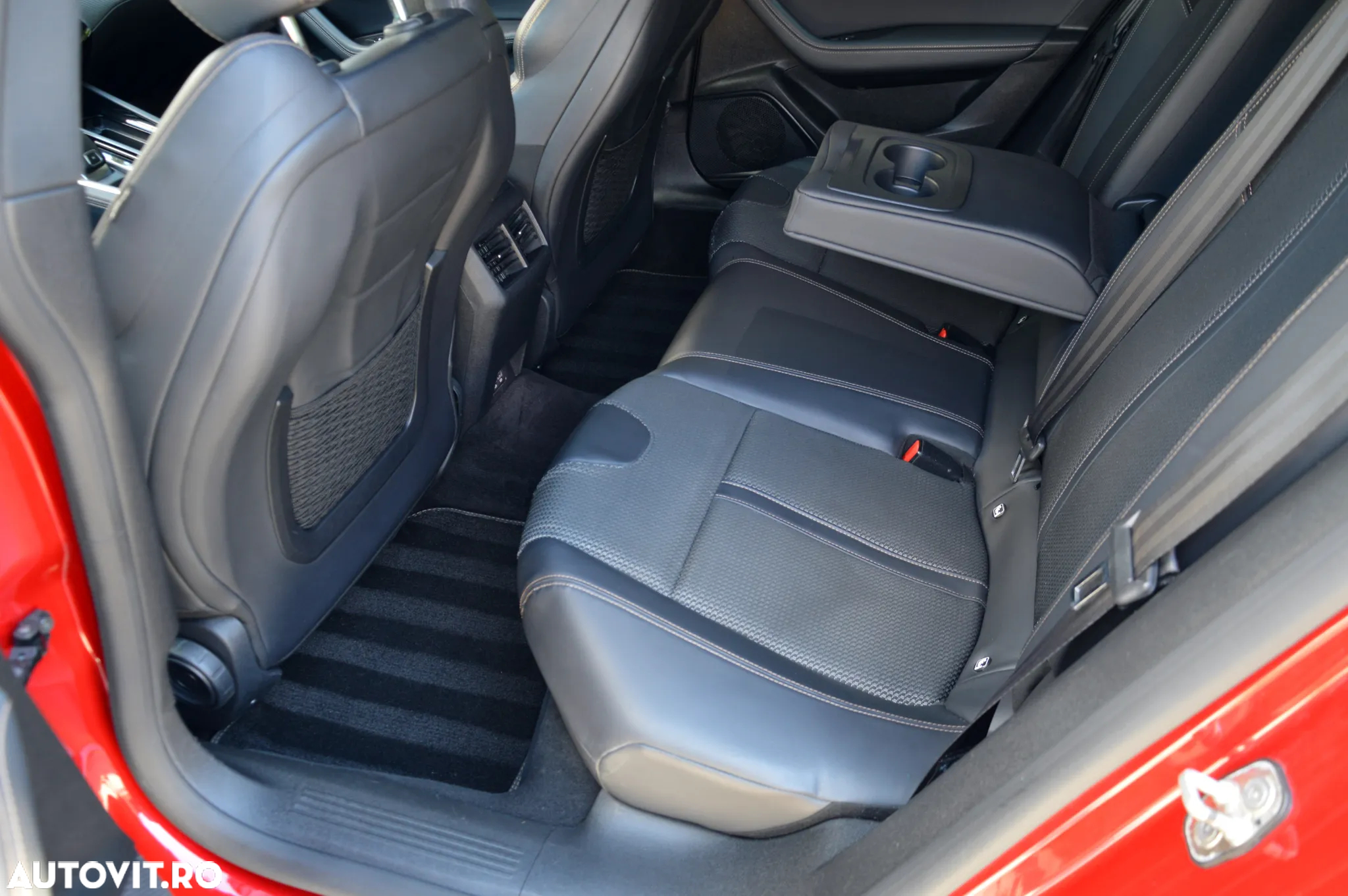 Peugeot 508 BlueHDi 180 EAT8 GT - 11