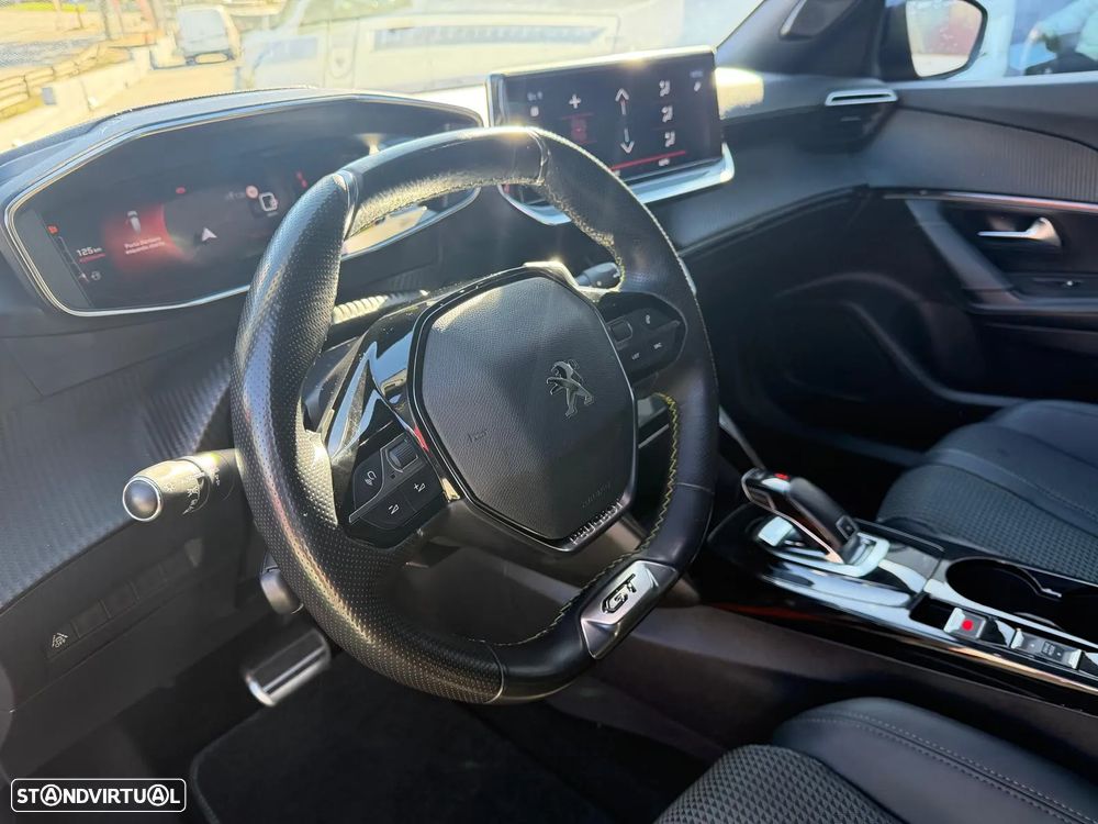 Peugeot 2008 1.5 BlueHDi GT EAT8 - 12