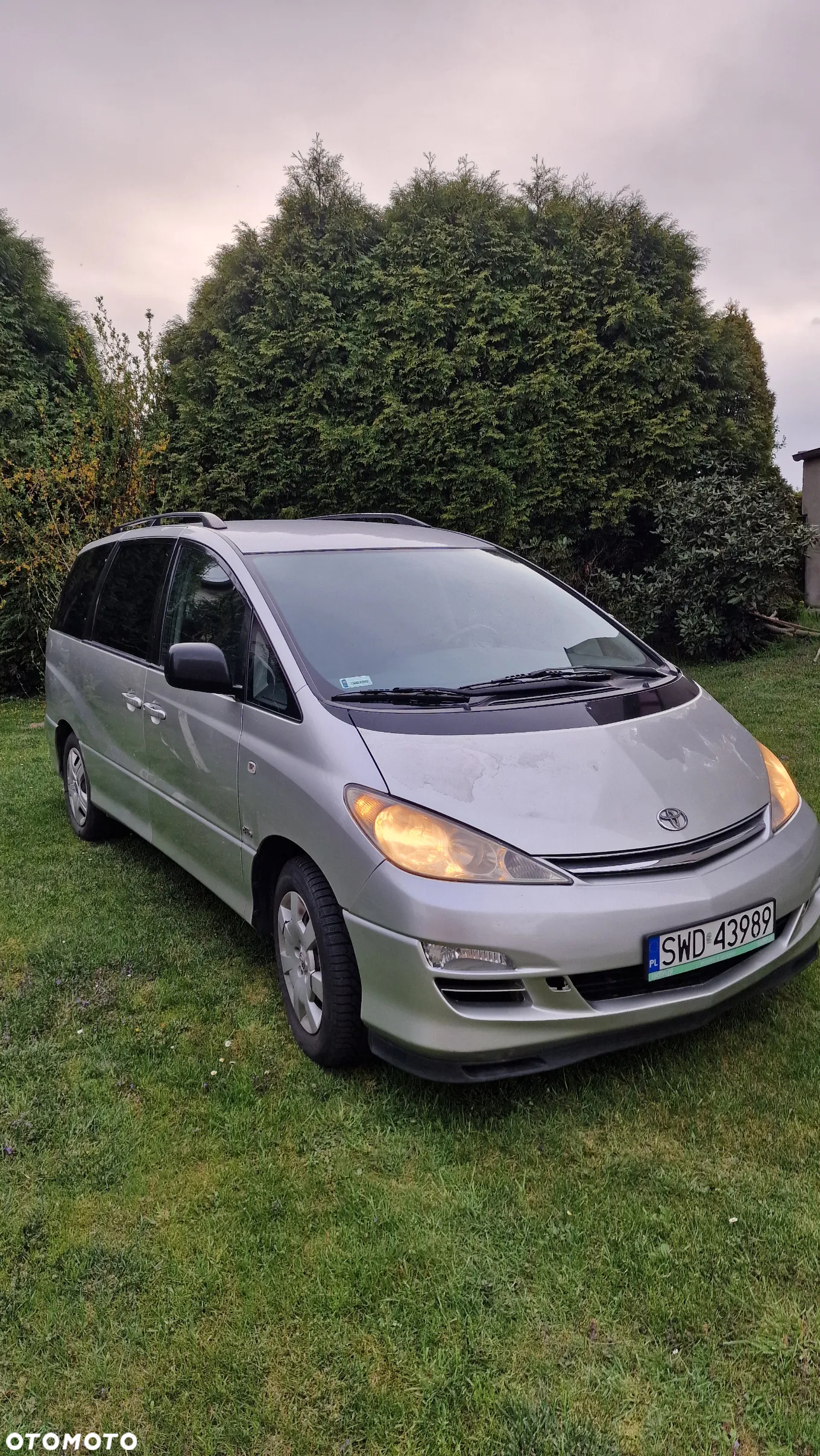 Toyota Previa 2.0 D-4D Luna - 2