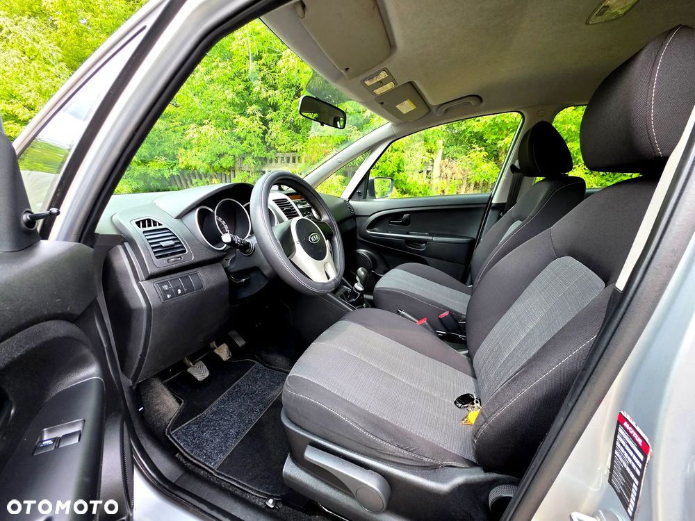 Kia Venga 1.4 M - 10
