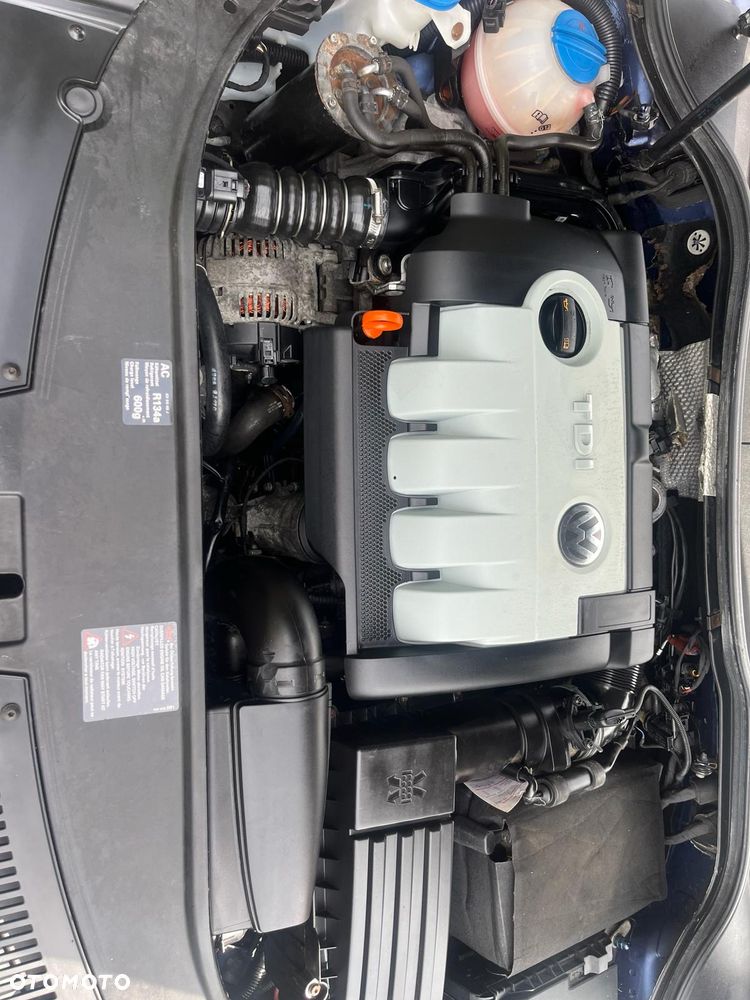 Volkswagen Passat - 7