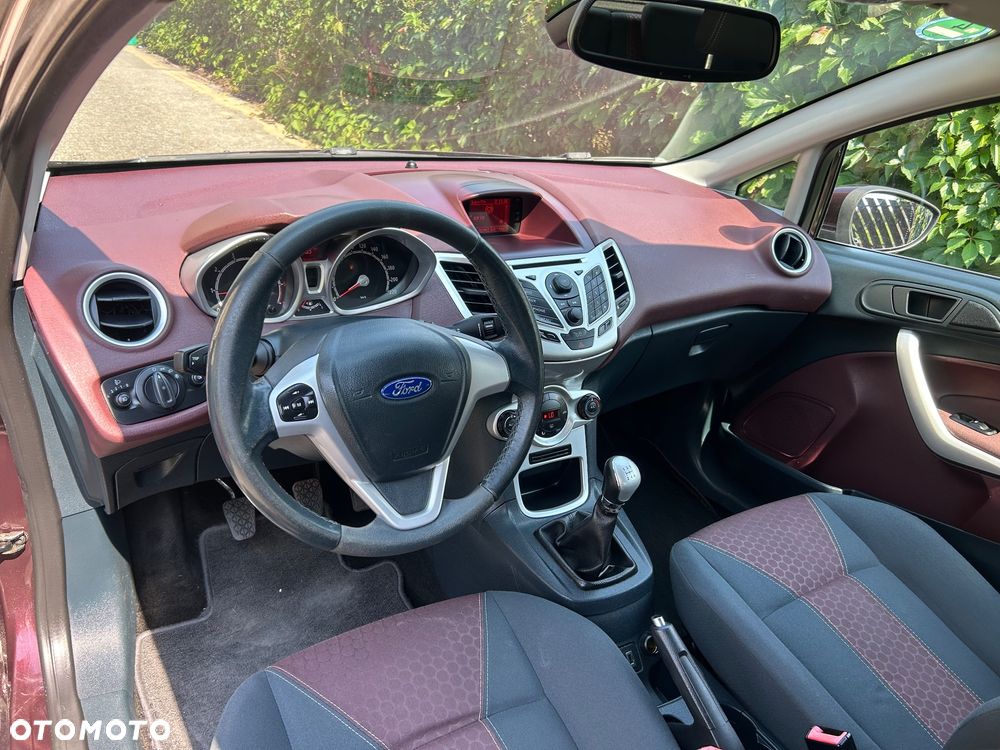 Ford Fiesta 1.25 Titanium - 21