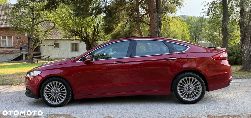 Ford Fusion 2.0 EcoBoost Titanium - 12