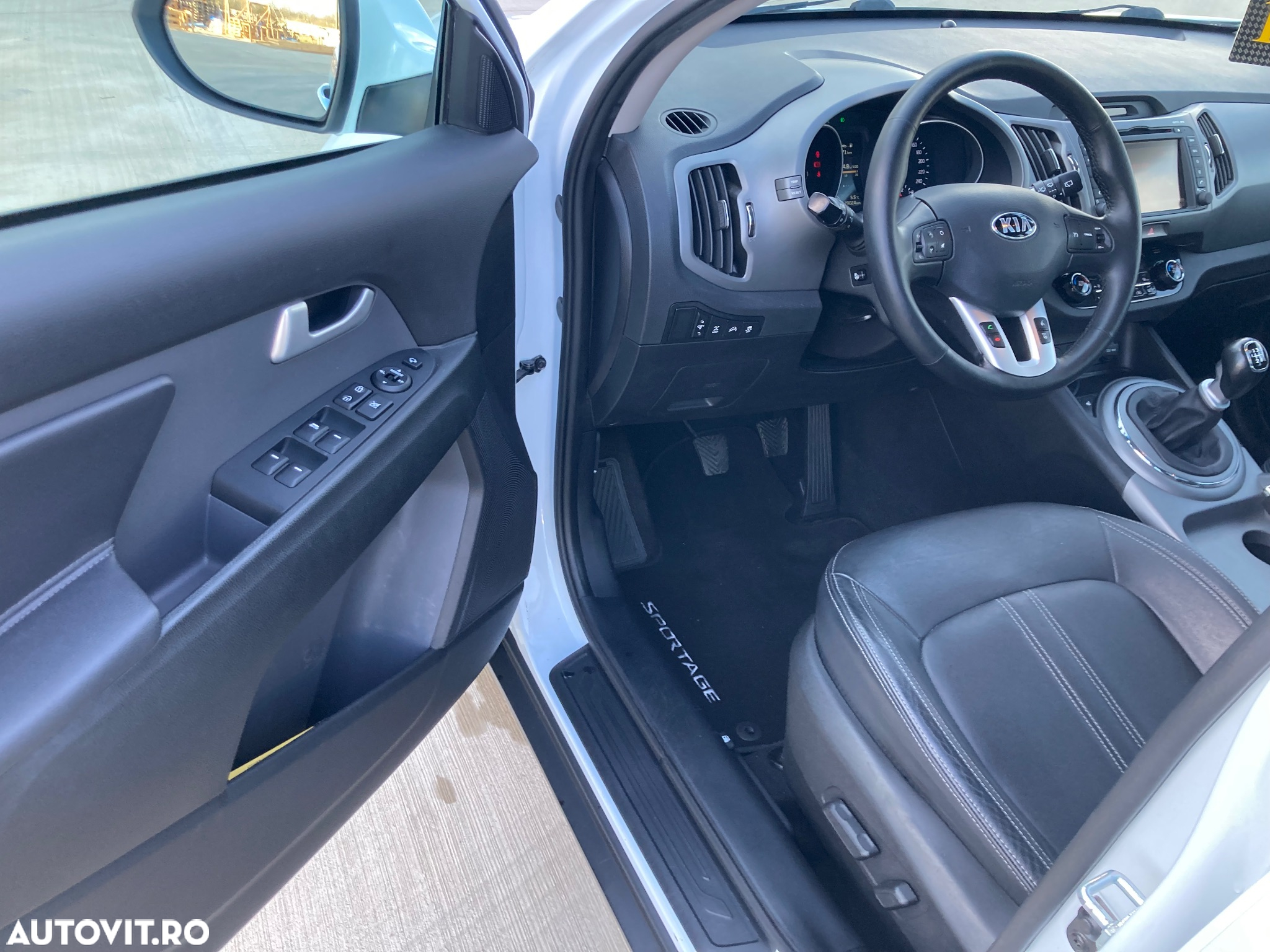 Kia Sportage 2,0 CRDI AWD GT Line - 26