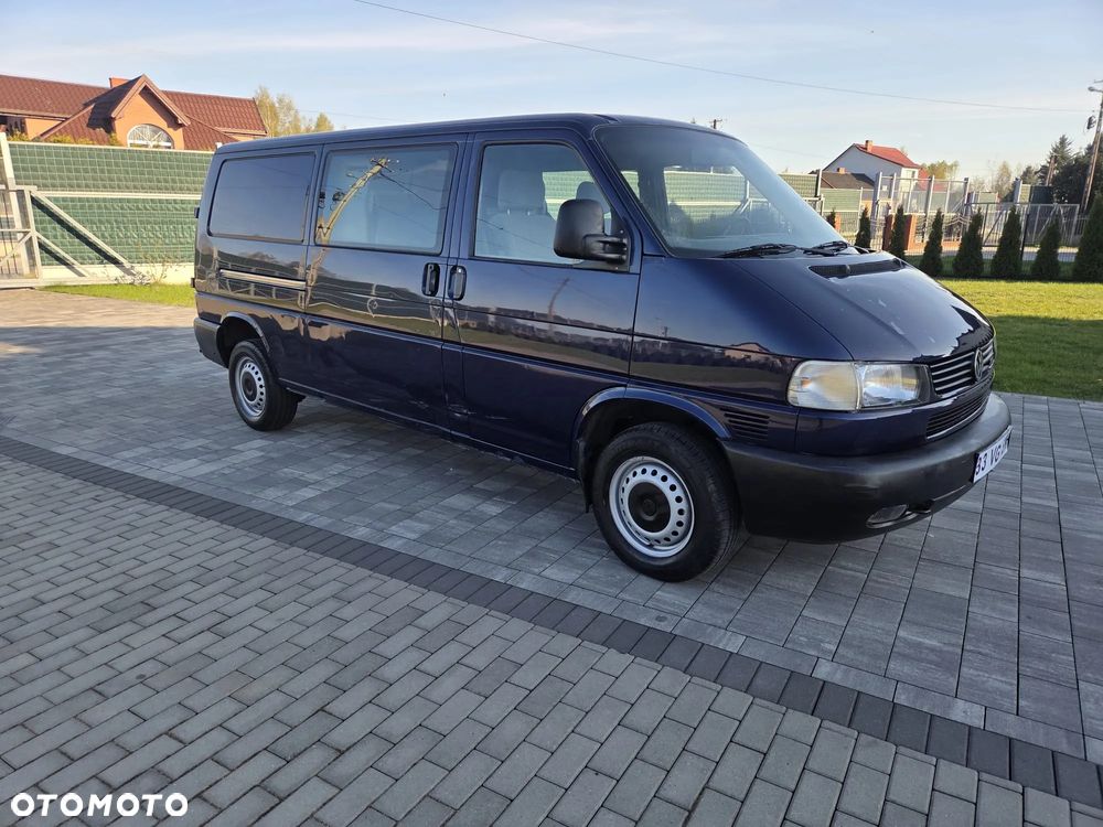 Volkswagen T4 2.5TDI 102KM LONG ORYGINAŁ PRZEBIEG ZADBANY DUBEL KABINA - 2