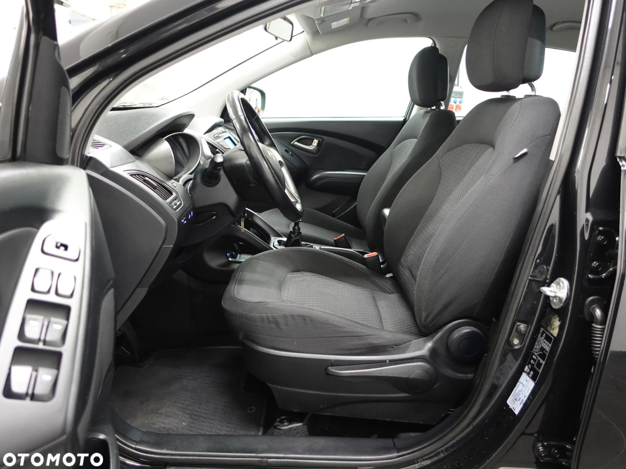 Hyundai ix35 1.6 2WD blue Comfort - 23