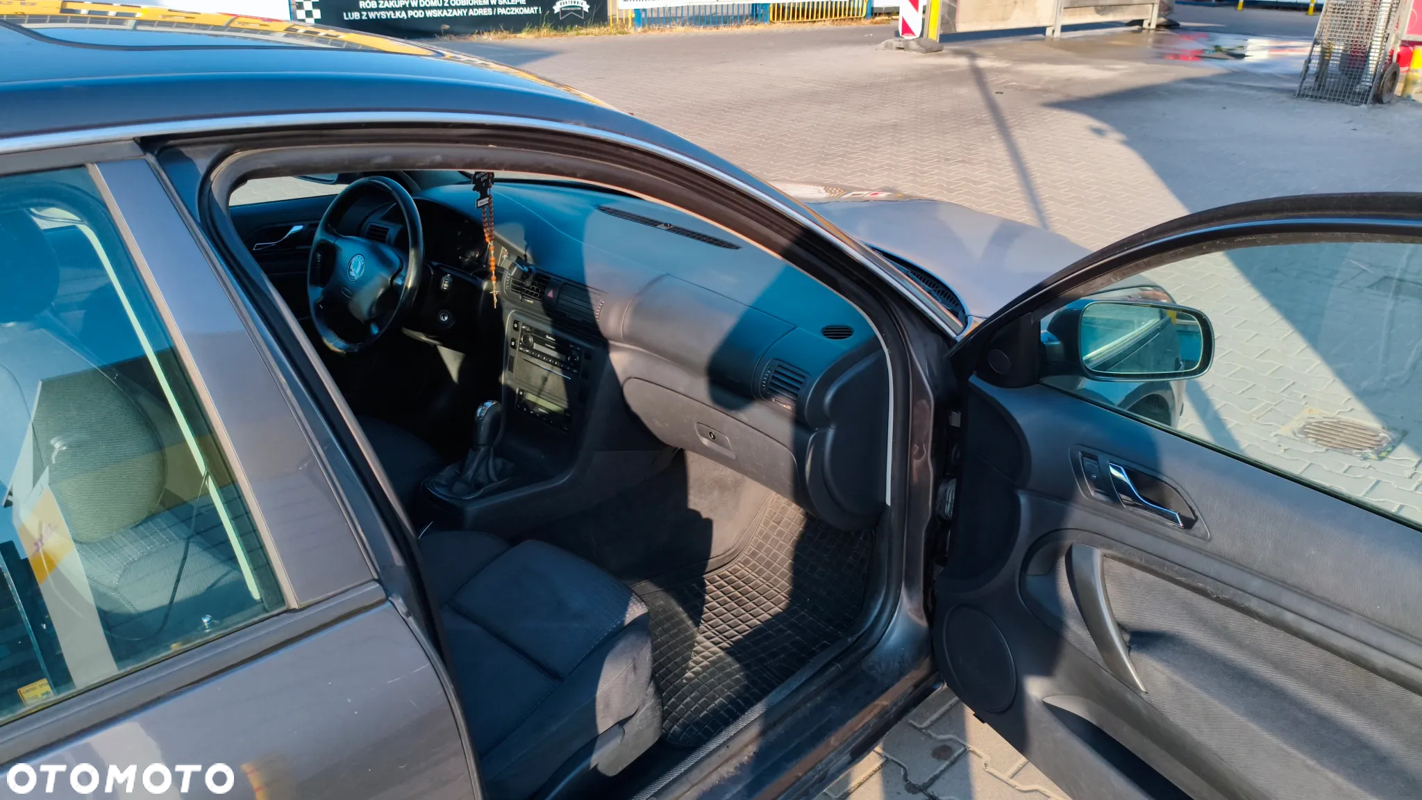Skoda Superb 1,9 TDI - 23
