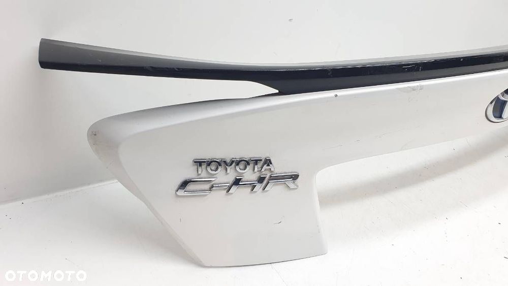 BLENDA KLAPY TYLNEJ SPOILER TOYOTA C-HR X1 2016-2022 76811-F4010 - 2