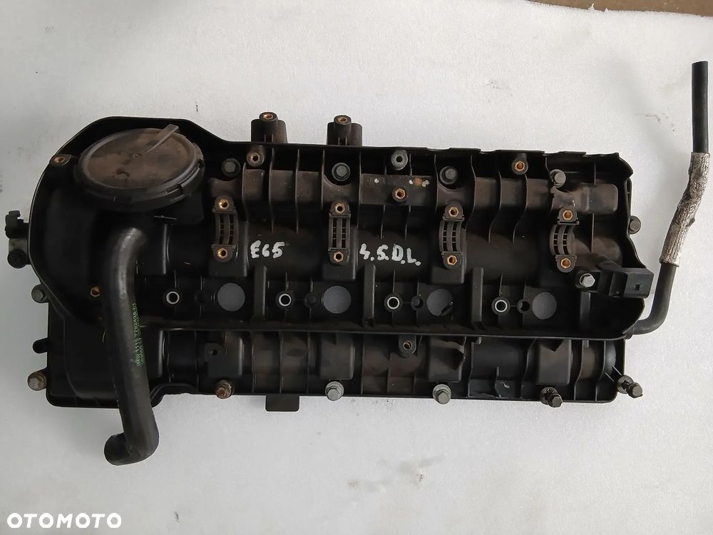 Pokrywa zaworów BMW E65 E66 4.5l.d prawa lewa 7792420 7792426 - 3