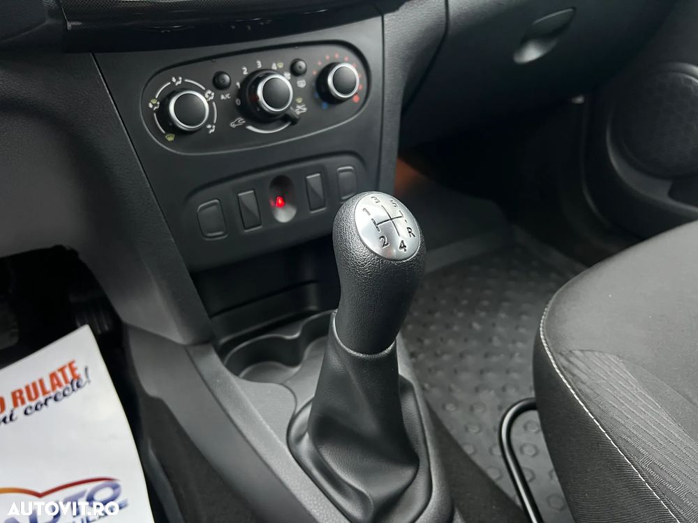 Dacia Logan 1.5 Blue dCi Laureate - 12