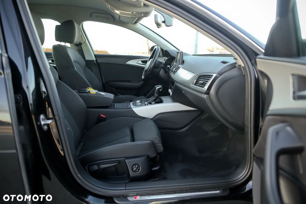 Audi A6 Avant 2.0 TDI quattro S tronic - 25