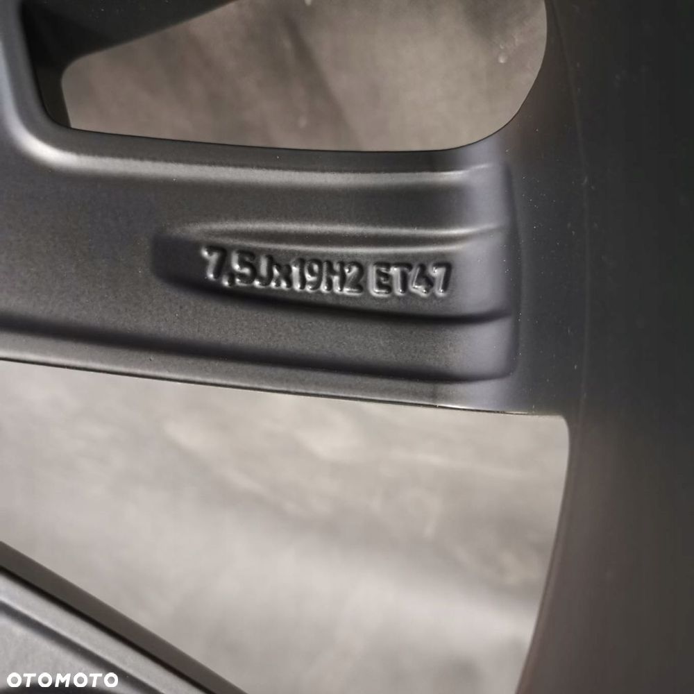 FELGI MERCEDES GLK ML 7,5J 8,5J 19 5x112 ET47 ET52 A204401502 A2044012102 - 13