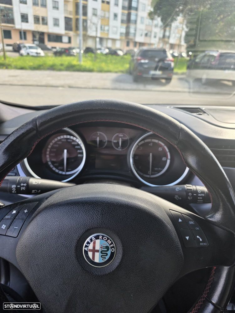 Alfa Romeo Giulietta 1.6 JTDM Corporate - 5