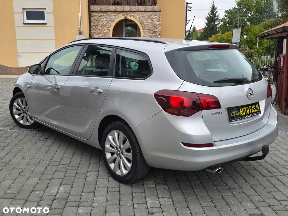 Opel Astra 1.4 Turbo Cosmo - 13