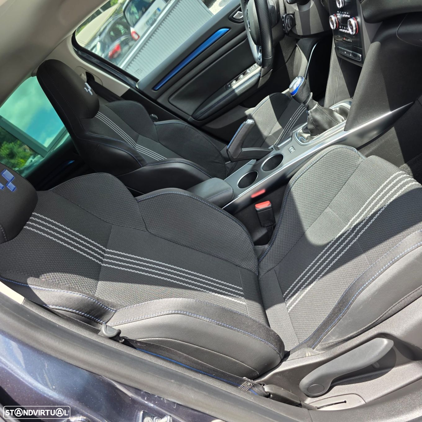 Renault Mégane Sport Tourer 1.6 dCi GT Line - 38