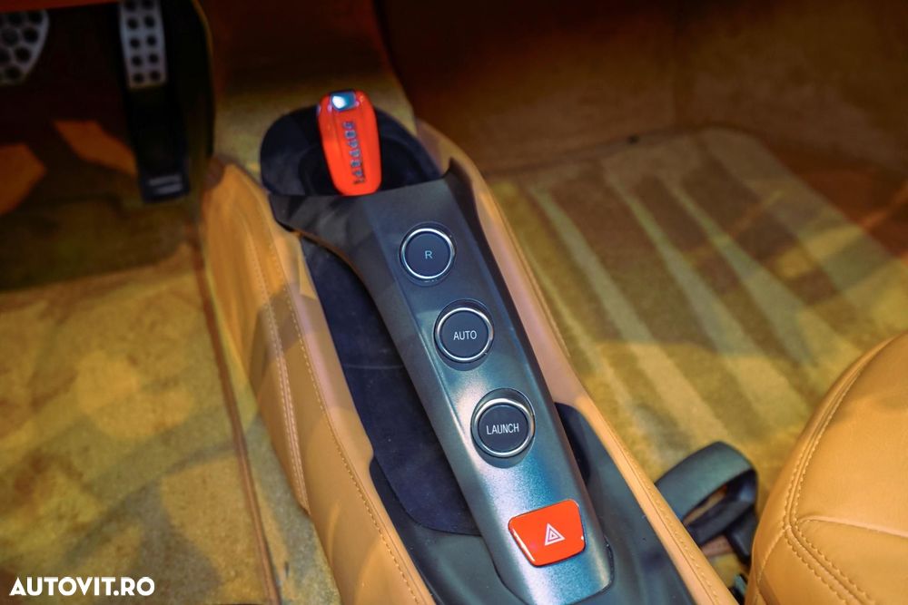 Ferrari 488 GTB - 16