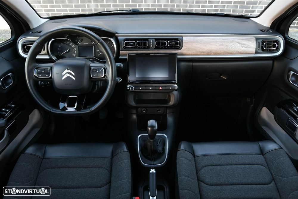 Citroën C3 1.2 PureTech Shine — fotografia 5