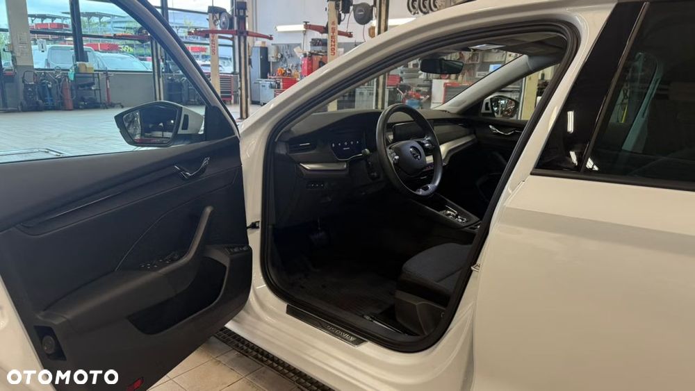 Skoda Octavia 1.4 TSI DSG Ambition - 17